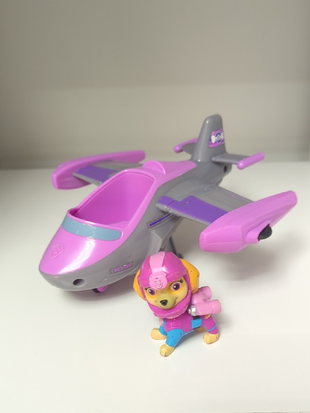 Paw Patrol Skye Jet & Figure